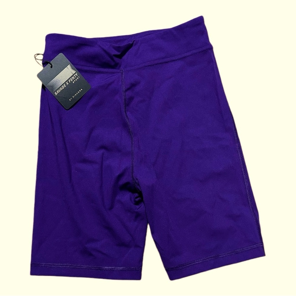 NWT SAVAGE X FENTY High Rise Bike Short Purple Small - Picture 3 of 7